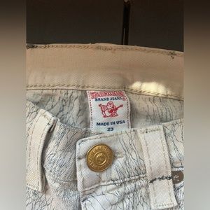True Religion Low rise skinny jeans size 23